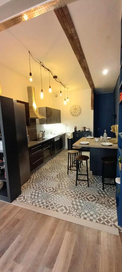 La Rochelaise : Appartement Calme & Somptueux Dans L'Hyper Centre. La Rochelle  Exterior photo